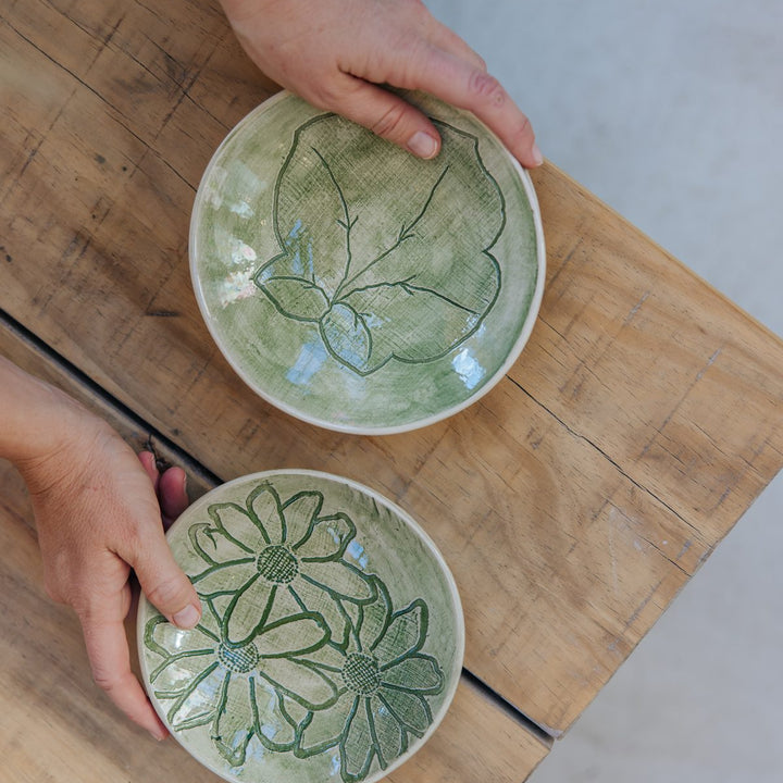 Collectors Lace 4-Piece Round Salsa Dish